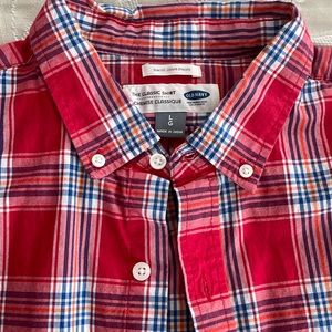 Old Navy. Classic Shirt. Slim Fit. Size L.